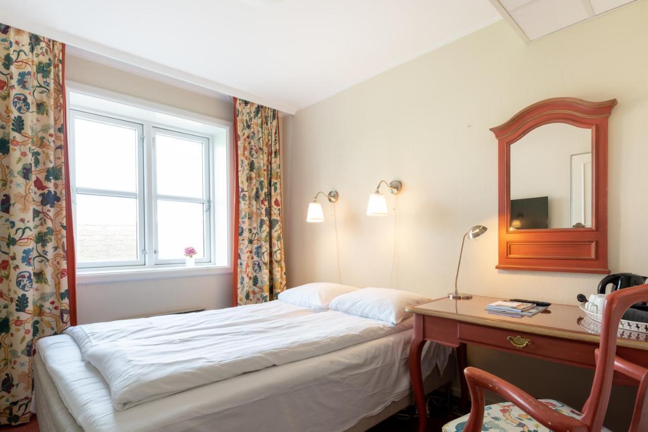 Lillesand Hotel Norge Esterno foto